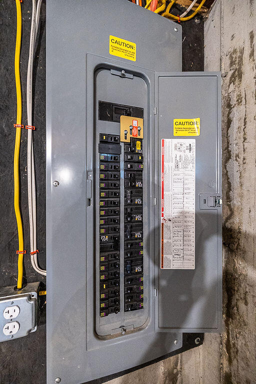 497 North Parish Road Turner, ME 04282 - Photo 36 of 67 New panel