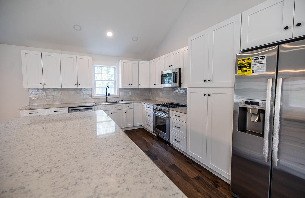 497 North Parish Road Turner, ME 04282 - Photo 5 of 67 Bosch appliances