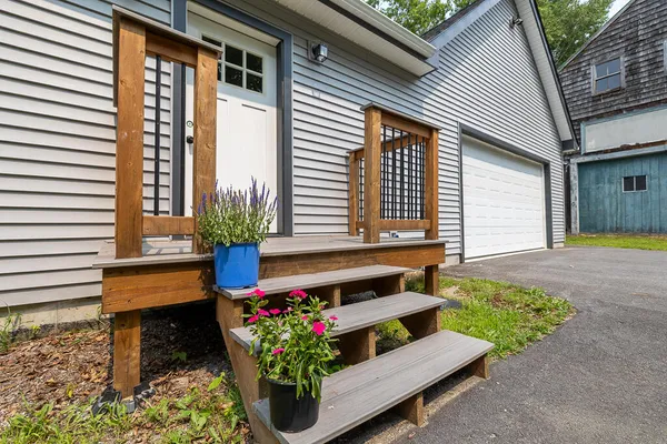 $675,000 | 497 North Parish Road, Turner, ME 04282