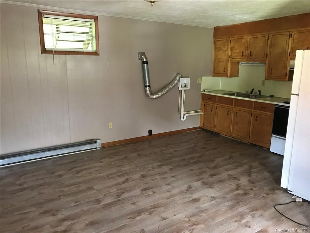 3358 Normandy Park Road Lenoir, NC 28645 - Photo 18 of 20 Gallery Image 18