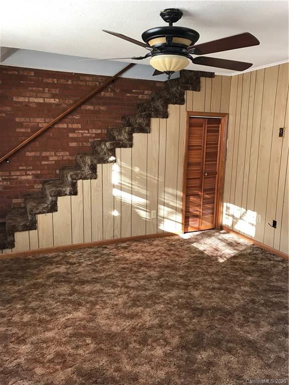 3358 Normandy Park Road Lenoir, NC 28645 - Photo 6 of 20 Gallery Image 6