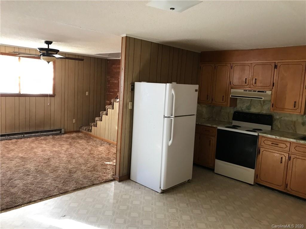 3358 Normandy Park Road Lenoir, NC 28645 - Photo 8 of 20 Gallery Image 8