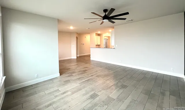 $2,095 | 786 Rushing Banks, Cibolo, TX 78108