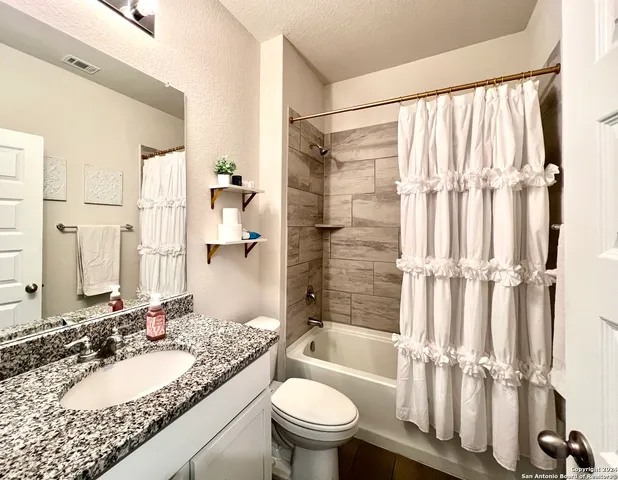 $2,095 | 786 Rushing Banks, Cibolo, TX 78108