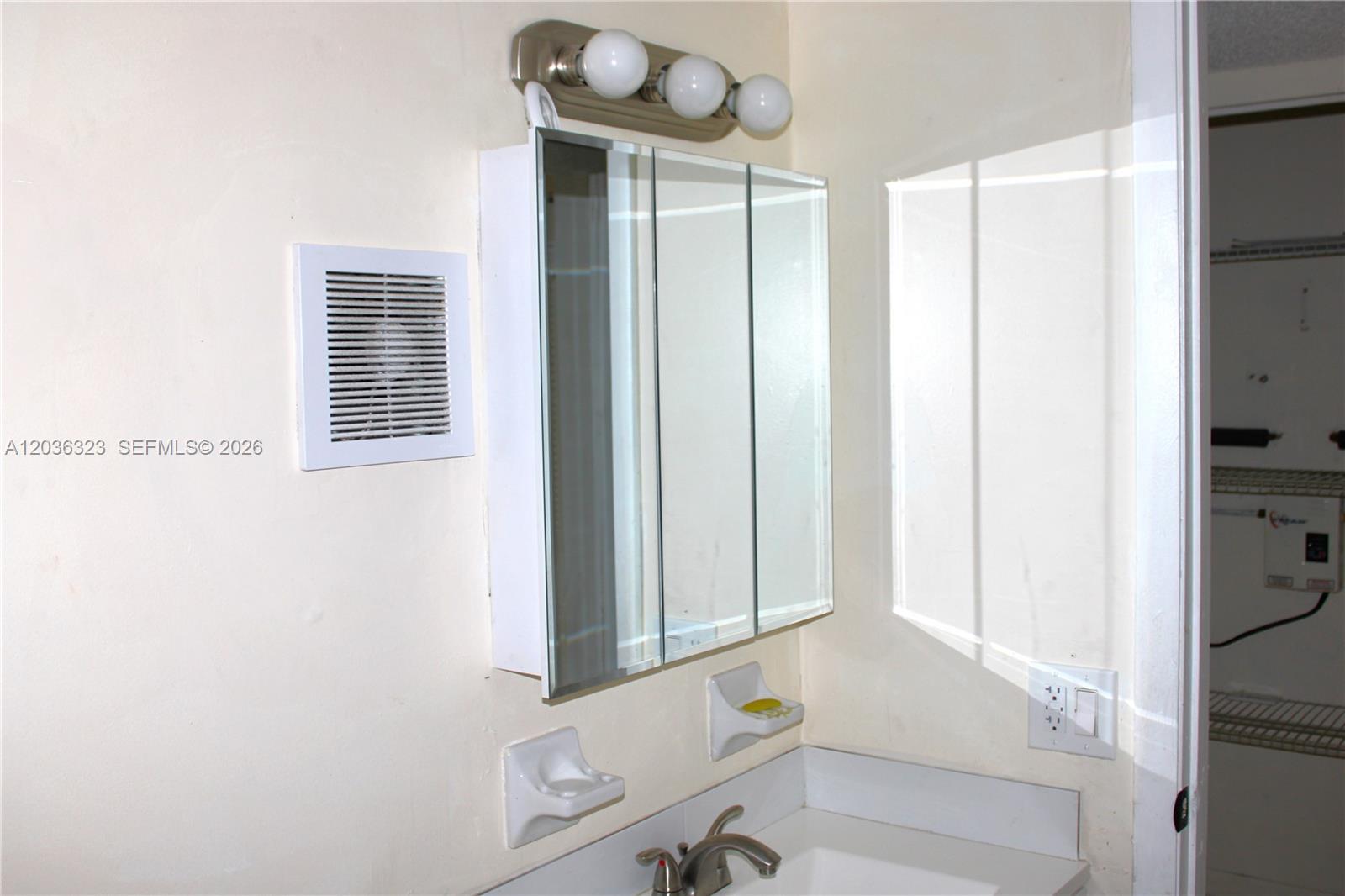 2260 West 55th Street, Unit 2 Hialeah, FL 33016 - Photo 15 of 24