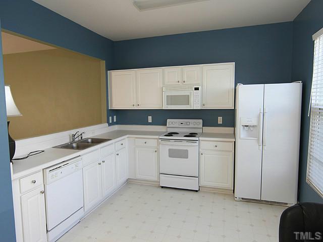 5017 Echo Ridge Road Raleigh, NC 27612 - Photo 5 of 14