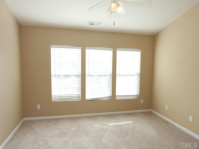 5017 Echo Ridge Road Raleigh, NC 27612 - Photo 7 of 14