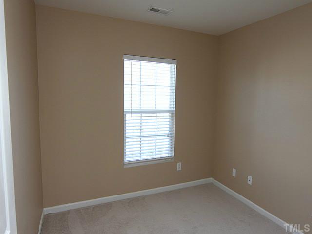 5017 Echo Ridge Road Raleigh, NC 27612 - Photo 10 of 14