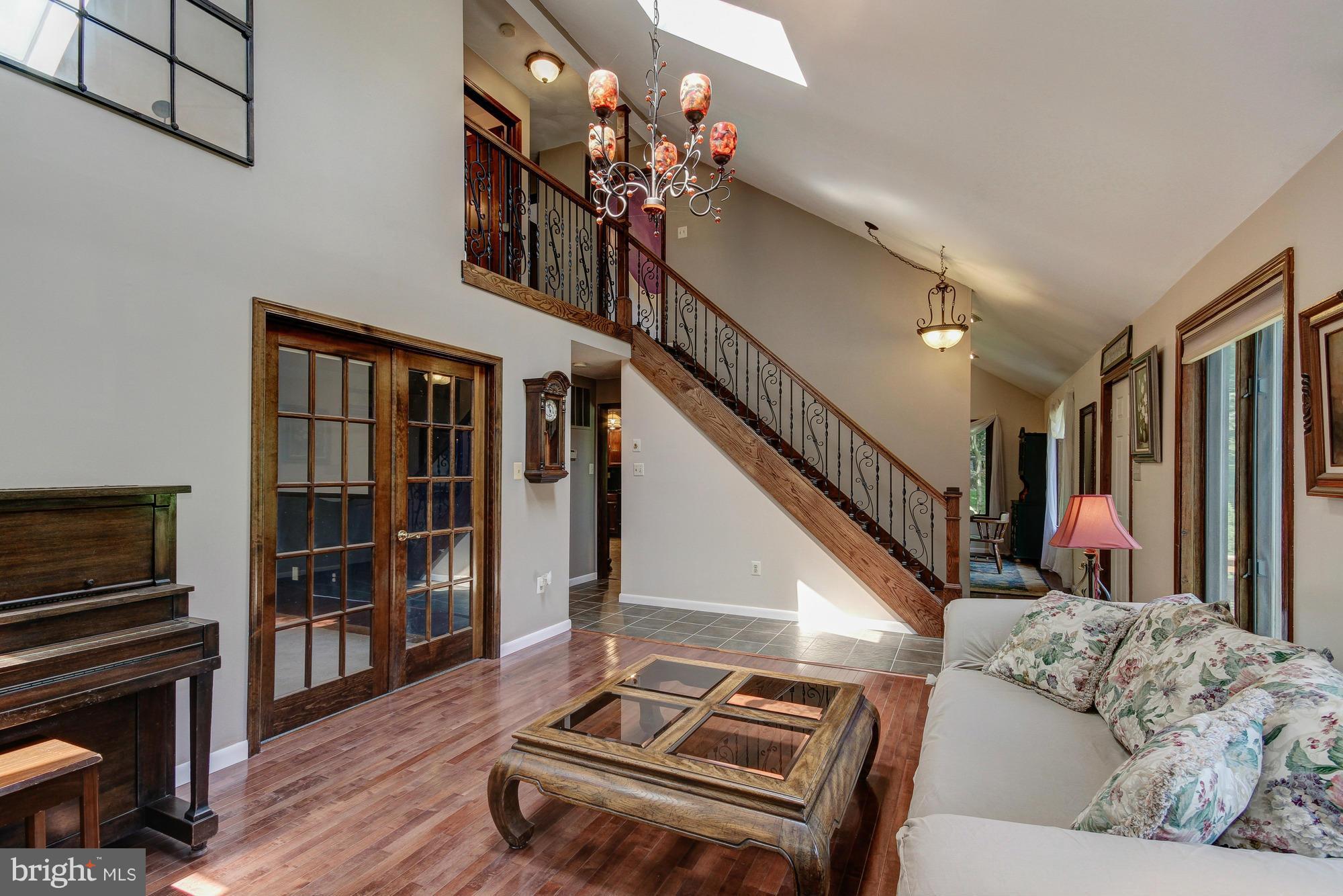 13336 Hunt Ridge Road Ellicott City, MD 21042 - Photo 3 of 30 Formal Living Room