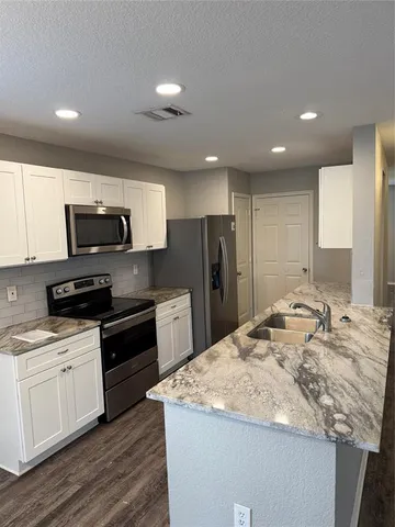 $2,450 | 1936 Encino Drive, Lancaster, TX 75146