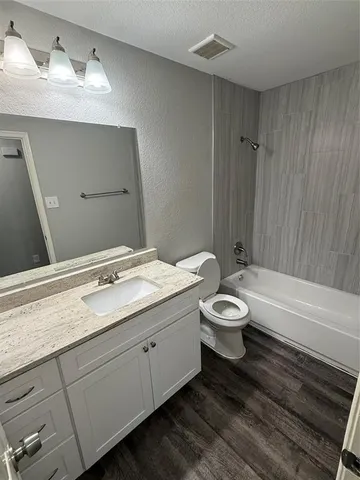 $2,450 | 1936 Encino Drive, Lancaster, TX 75146