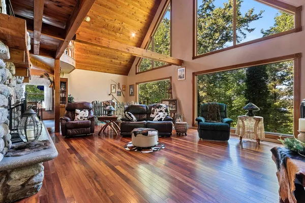 $699,000 | 4901 Spirea Road, Oconto, WI 54153