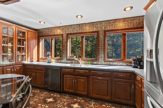 $745,000 | 4901 Spirea Road, Oconto, WI 54153