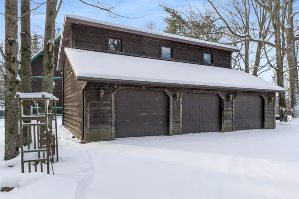$699,000 | 4901 Spirea Road, Oconto, WI 54153