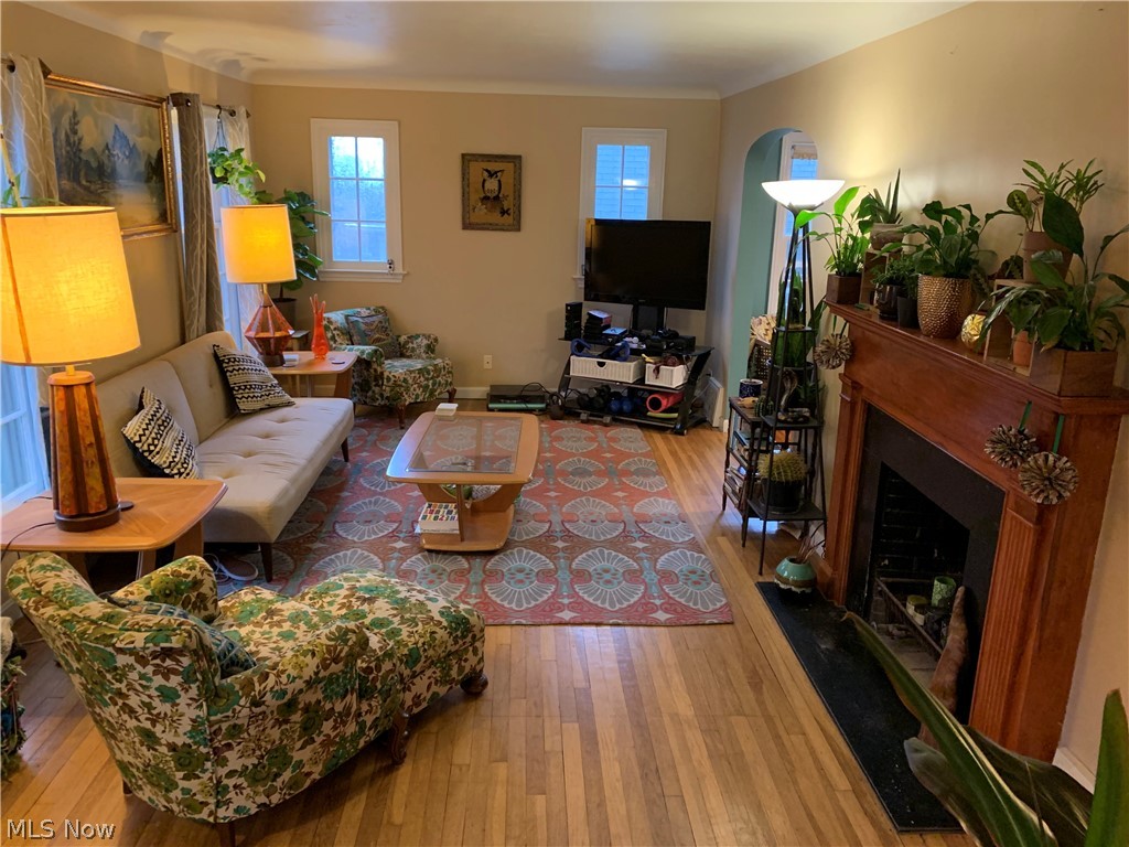 1231 Quilliams Road Cleveland, OH 44121 - Photo 8 of 21