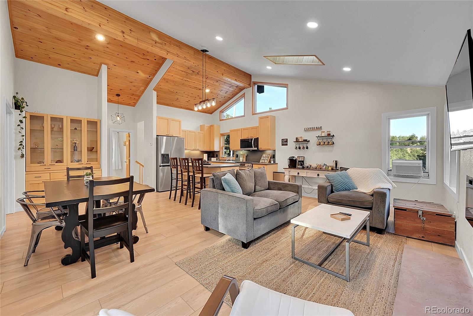 342 Brook Circle Boulder, CO 80302 - Photo 8 of 36