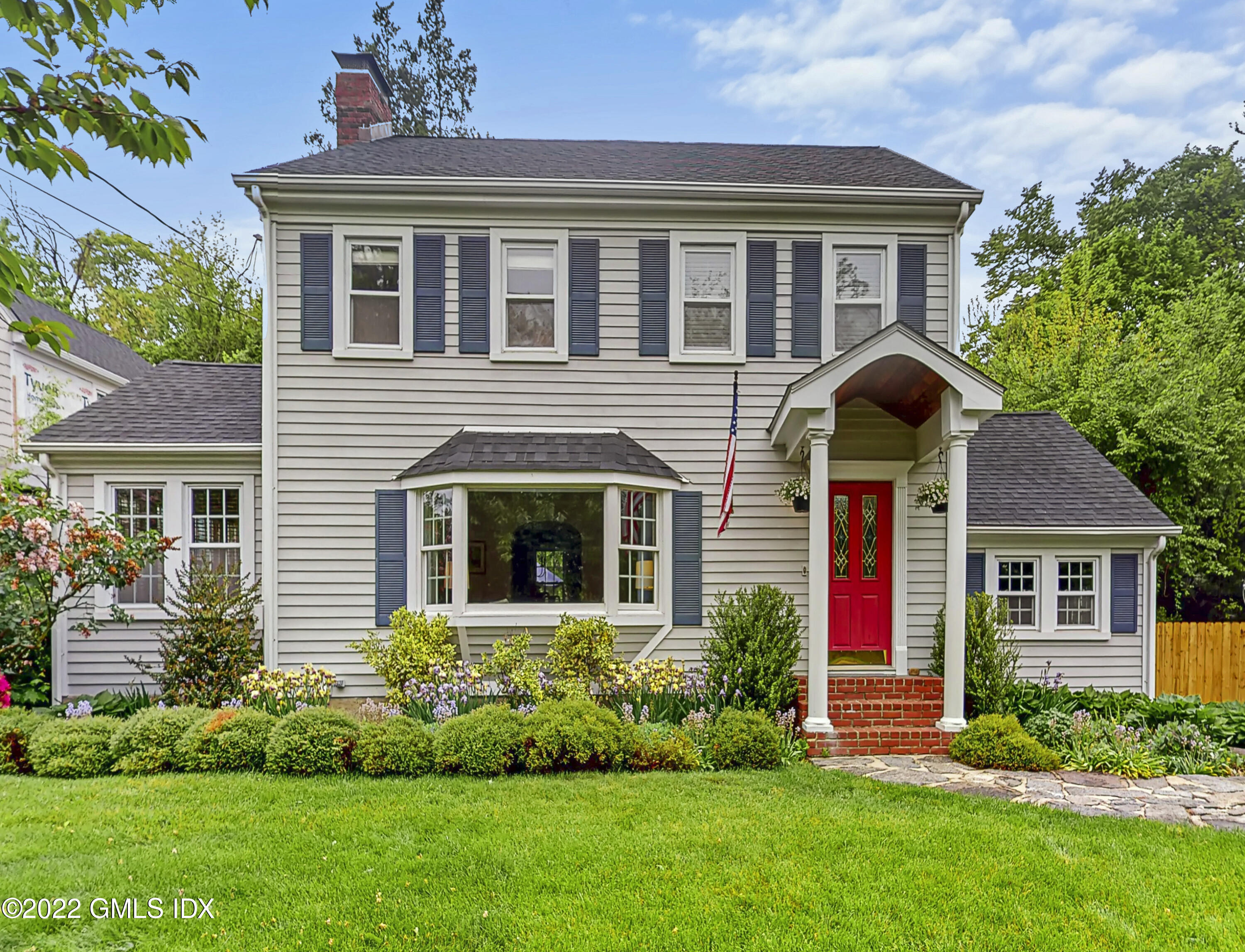 8 Hassake Road Old Greenwich, CT 06870 - Photo 1 of 37 Front