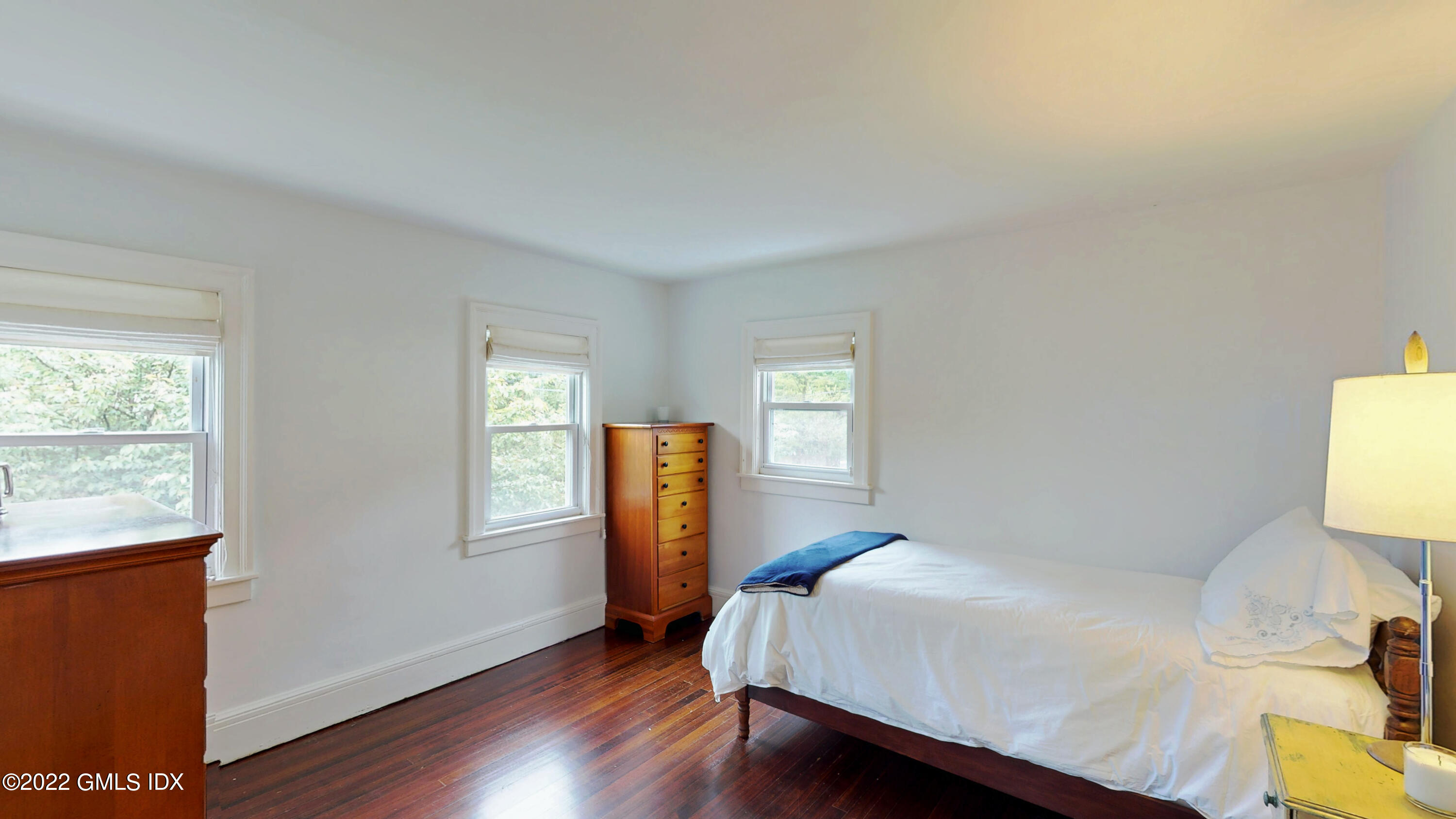 8 Hassake Road Old Greenwich, CT 06870 - Photo 22 of 37 3rd bedroom