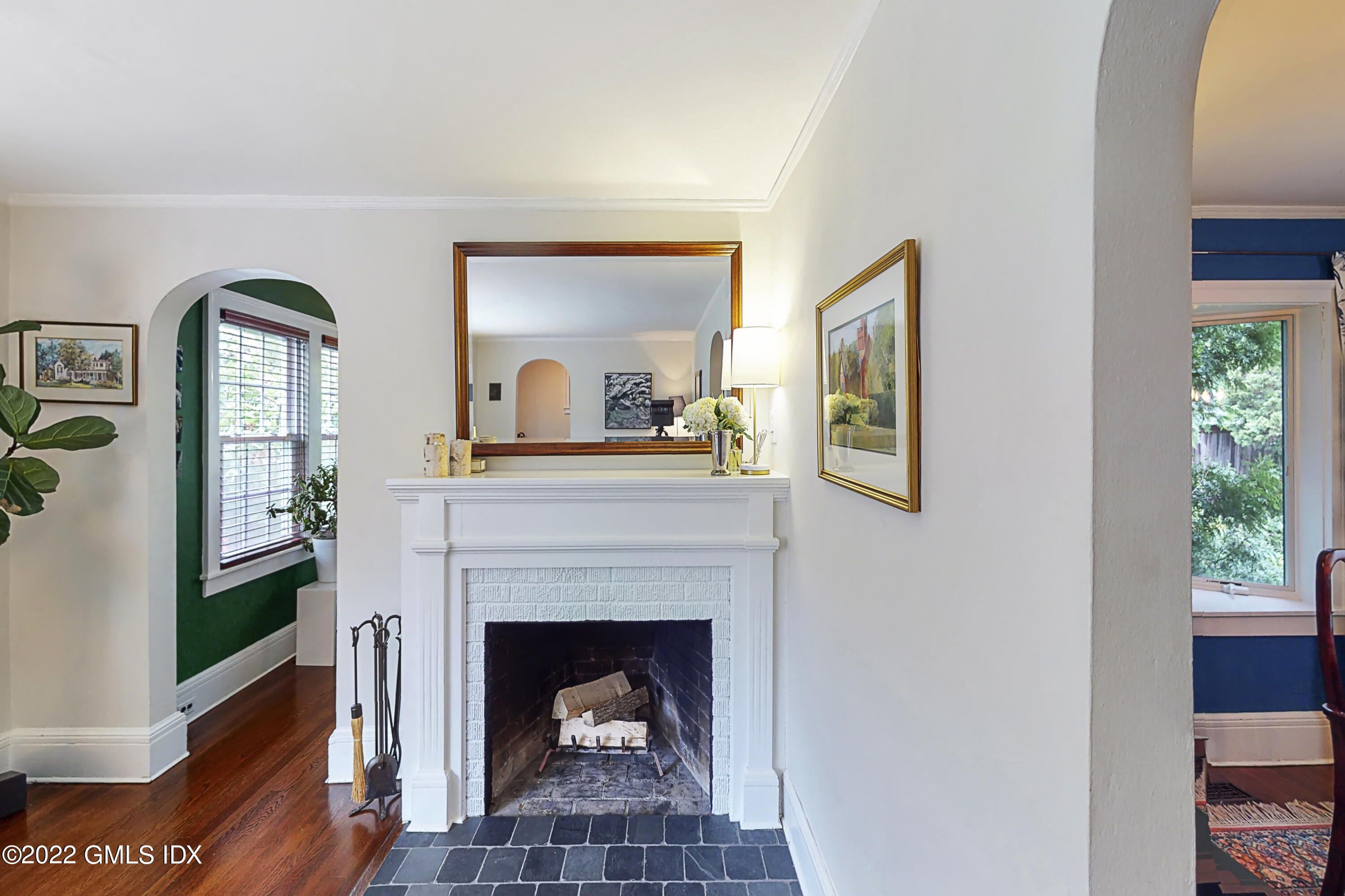 8 Hassake Road Old Greenwich, CT 06870 - Photo 5 of 37 Living Room Fireplace
