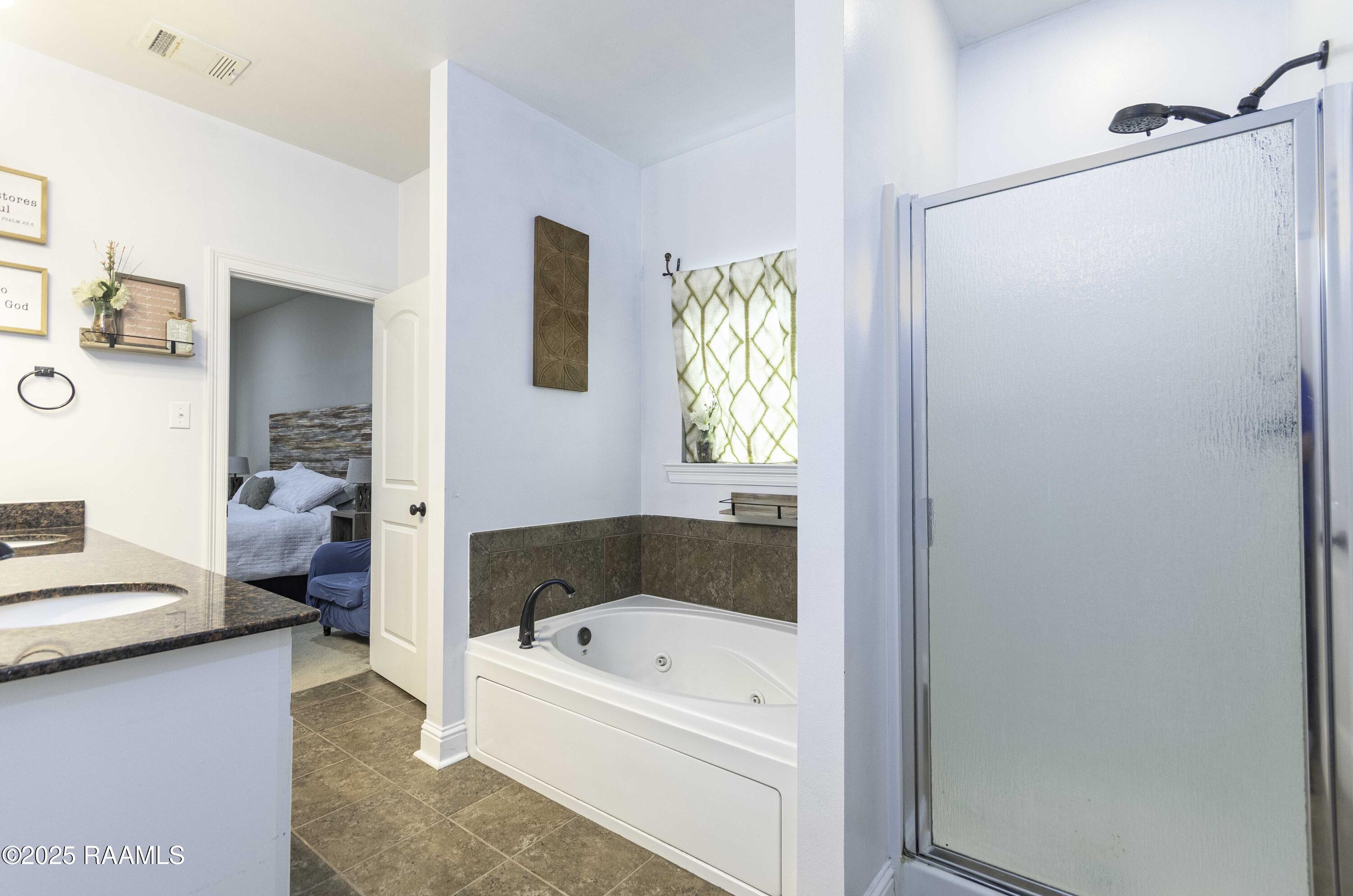 207 Bayou Des Glaises Road Broussard, LA 70518 - Photo 16 of 24 Primary Bath