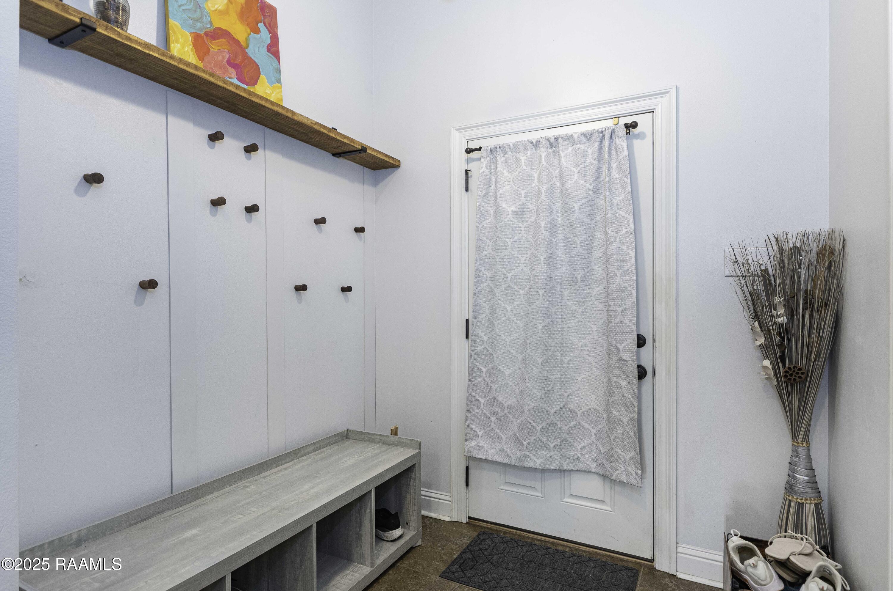 207 Bayou Des Glaises Road Broussard, LA 70518 - Photo 20 of 24 Foyer 1