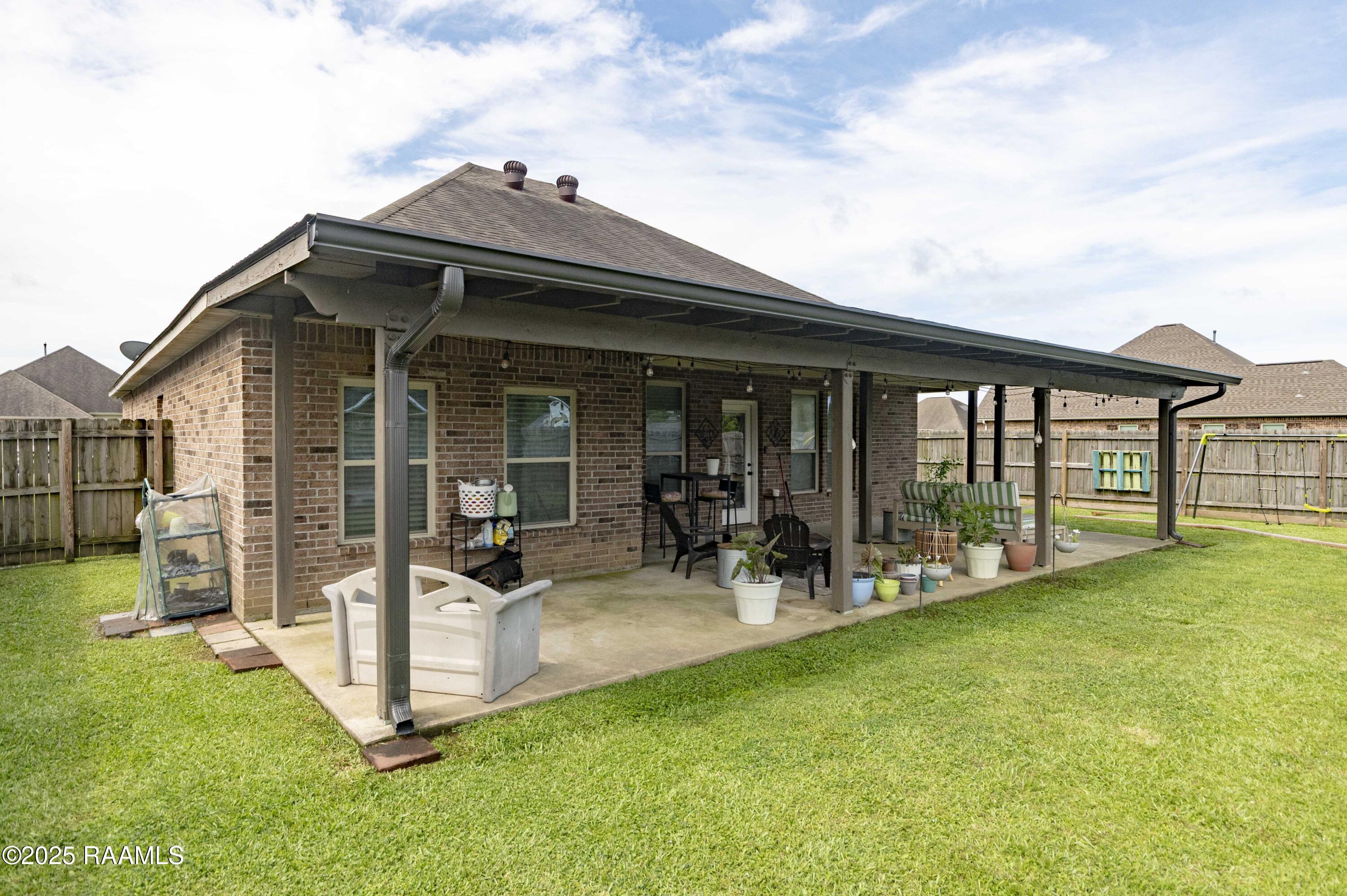 207 Bayou Des Glaises Road Broussard, LA 70518 - Photo 22 of 24 Back