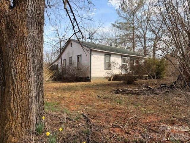 1081 Ashworth Road Marion, NC 28752 - Photo 1 of 13