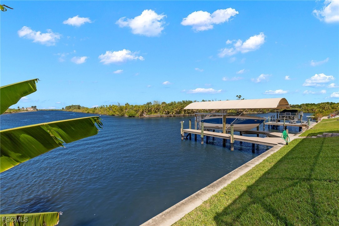 1806 Old Burnt Store Road North Cape Coral, FL 33993 - Photo 37 of 39