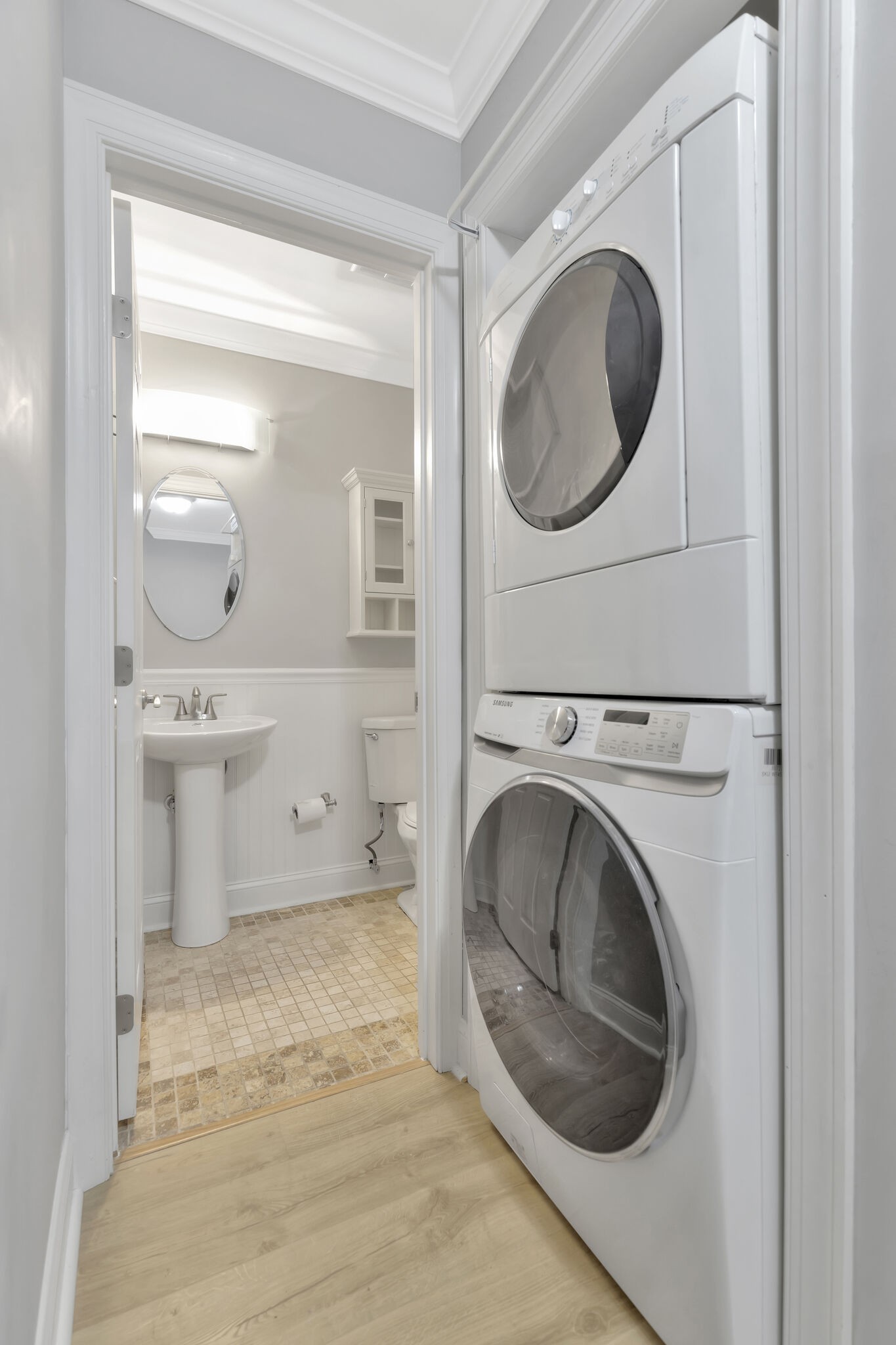 2116 Hobbs Road, Unit A7 Nashville, TN 37215 - Photo 7 of 12 a utility room with a washer and dryer