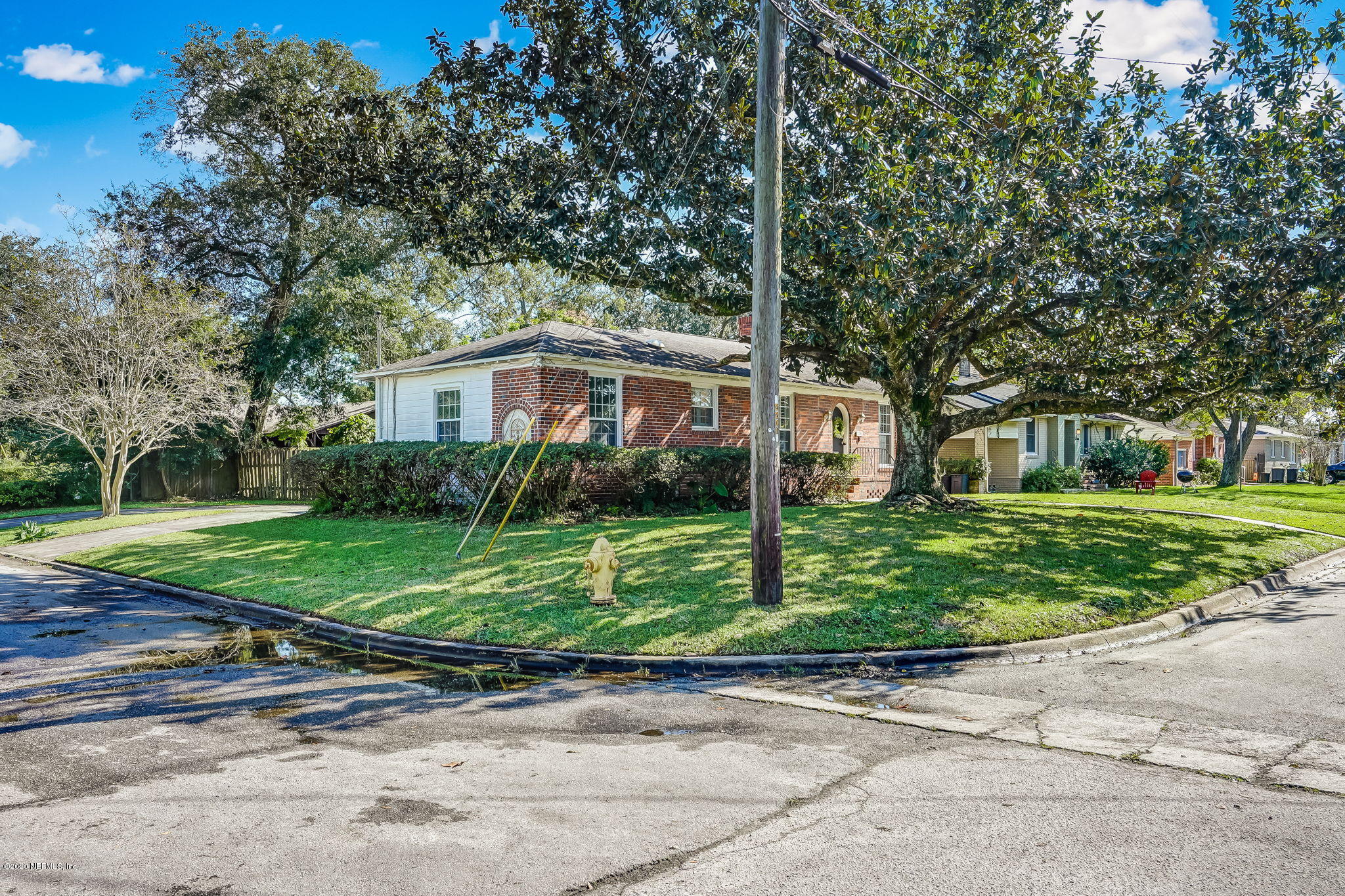 2205 Redfern Road Jacksonville, FL 32207 - Photo 5 of 52 9-web-or-mls-2205 Redfern Rd (9 of 68)