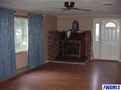 7154 County Road 40 Butler, IN 46721 - Photo 3 of 5