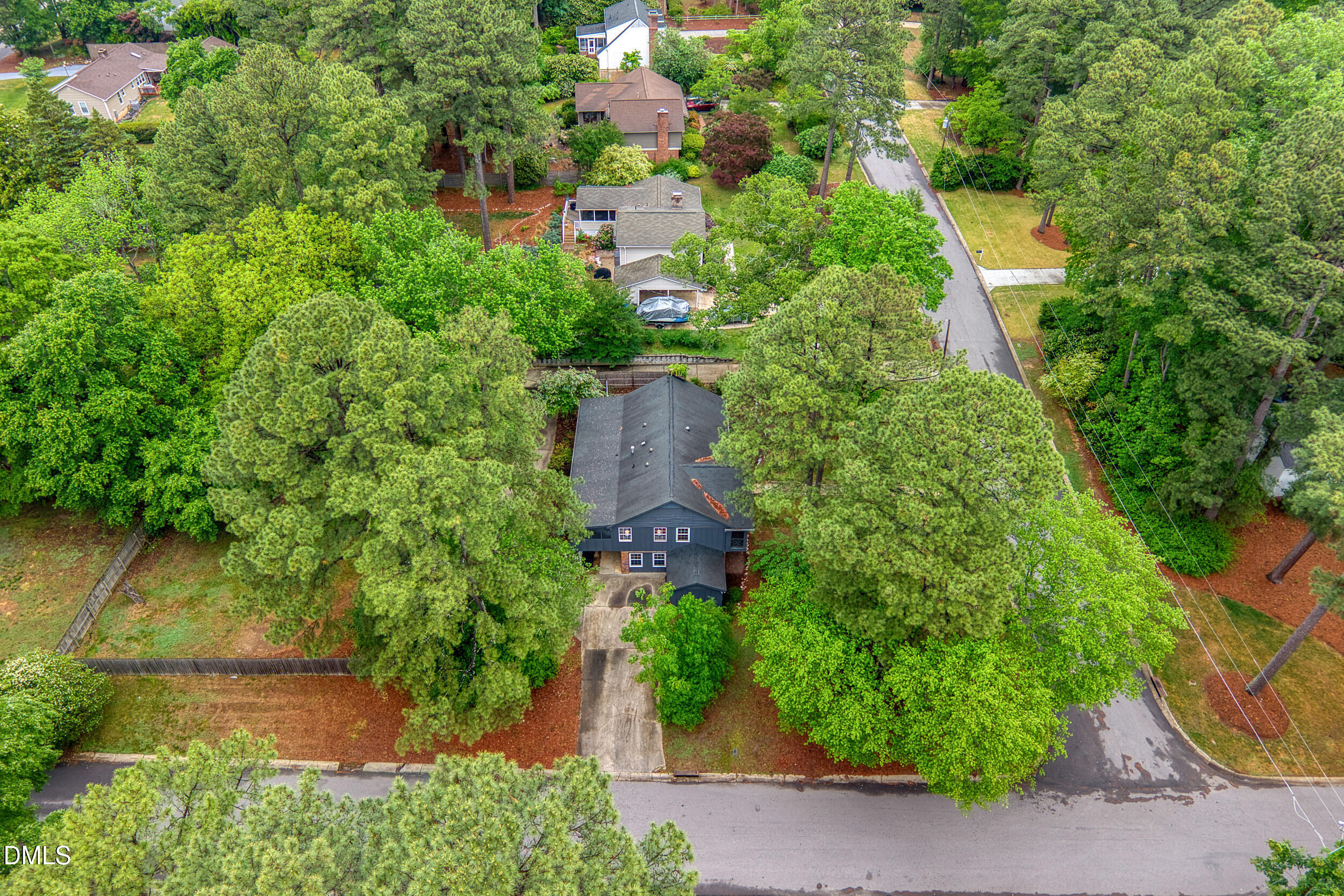 1701 Bellemeade Street Raleigh, NC 27607 - Photo 38 of 47 38 -1701 bellemeade st, drone, exterior