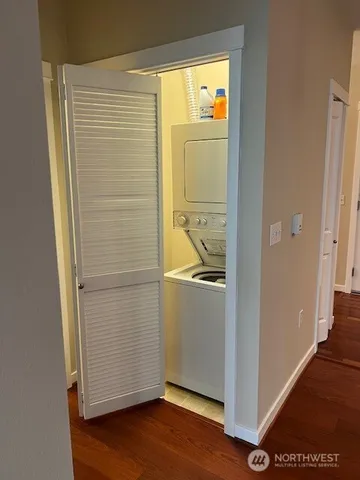 $2,250 | 180 Harbor Square Loop Northeast, Unit B118, Bainbridge Island, WA 98110