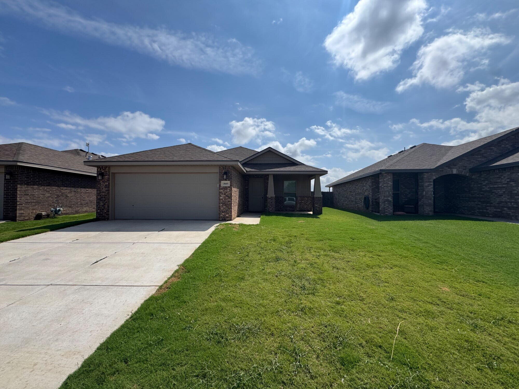 13605 Avenue R Lubbock, TX 79423 - Photo 1 of 15 IMG_7896