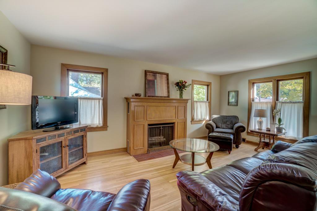 735 12th Street Hudson, WI 54016 - Photo 11 of 40 Gallery Image 11