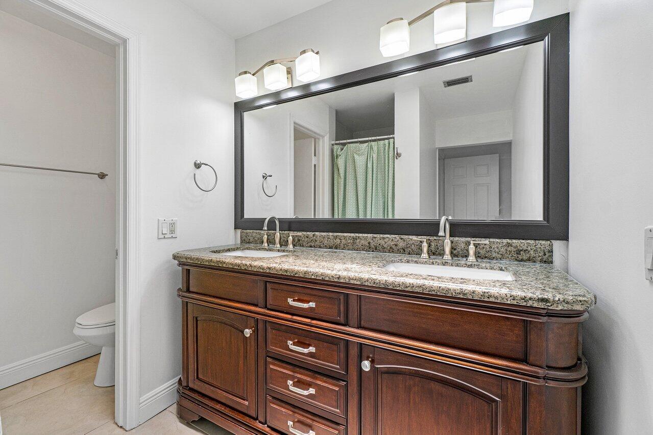 6665 Via Regina Boca Raton, FL 33433 - Photo 18 of 25 020-6665ViaRegina-BocaRaton-FL-33433-SMA
