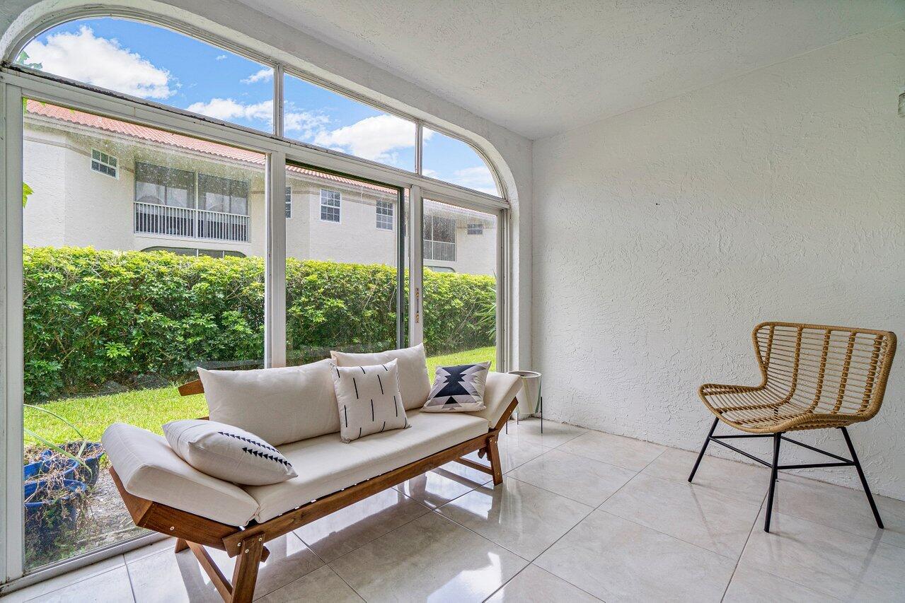 6665 Via Regina Boca Raton, FL 33433 - Photo 22 of 25 017-6665ViaRegina-BocaRaton-FL-33433-SMA