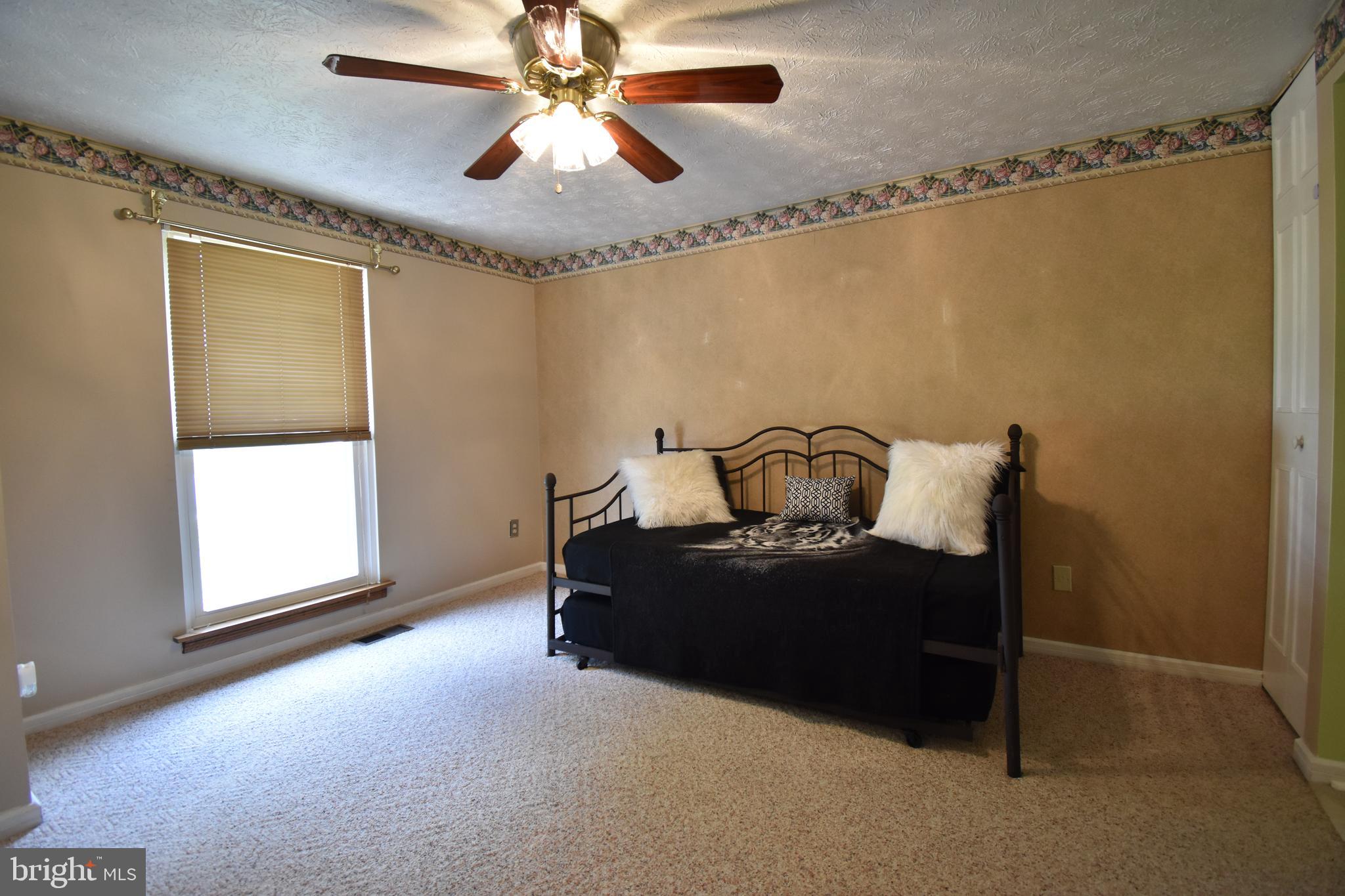 2718 Parallel Path Abingdon, MD 21009 - Photo 12 of 29 Gallery Image 12