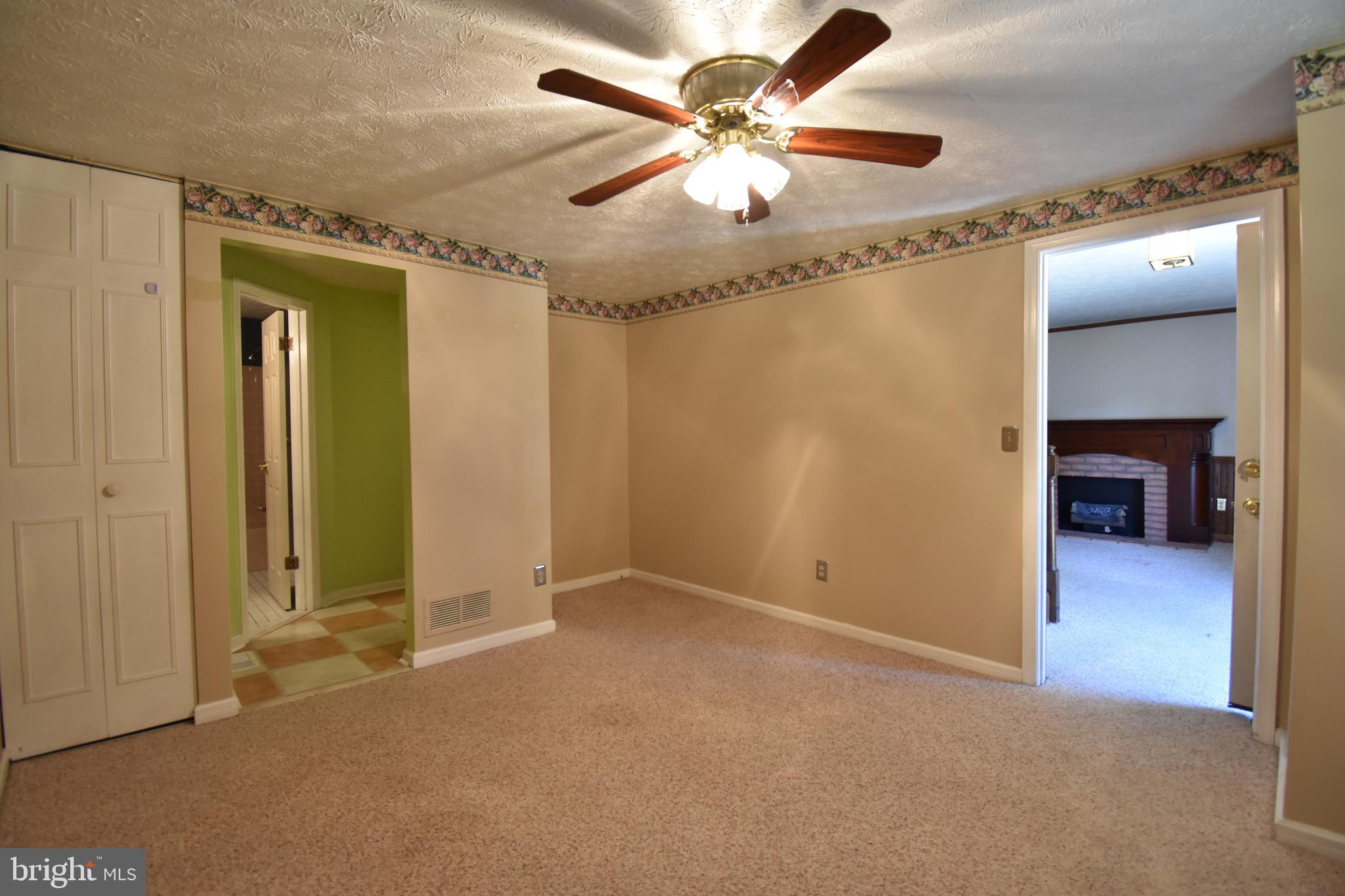 2718 Parallel Path Abingdon, MD 21009 - Photo 14 of 29 Gallery Image 14