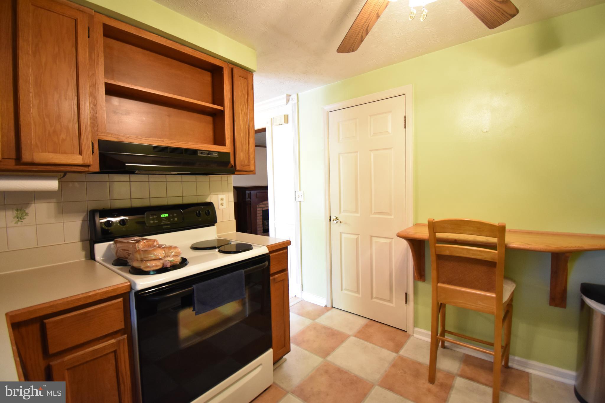 2718 Parallel Path Abingdon, MD 21009 - Photo 9 of 29 Gallery Image 9