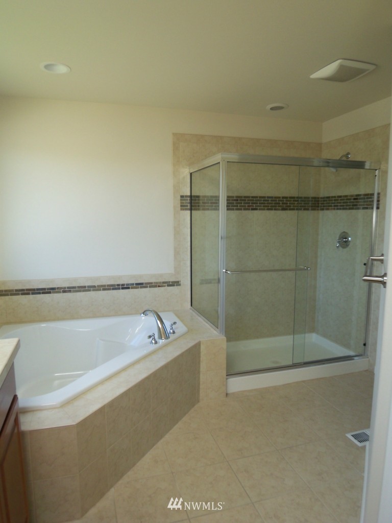 23315 27th Avenue Southeast Bothell, WA 98021 - Photo 7 of 15