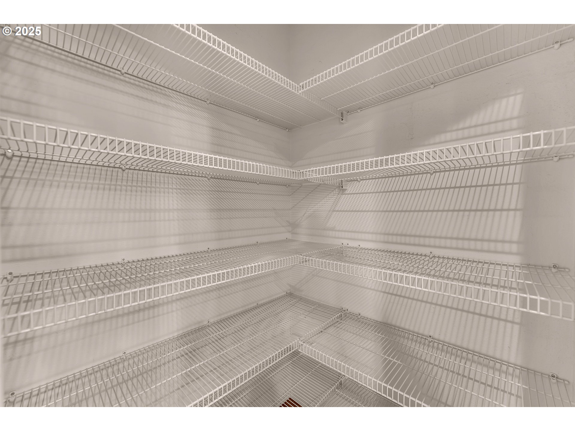 19509 Southeast 33rd Street Camas, WA 98607 - Photo 16 of 37 a view of a small space