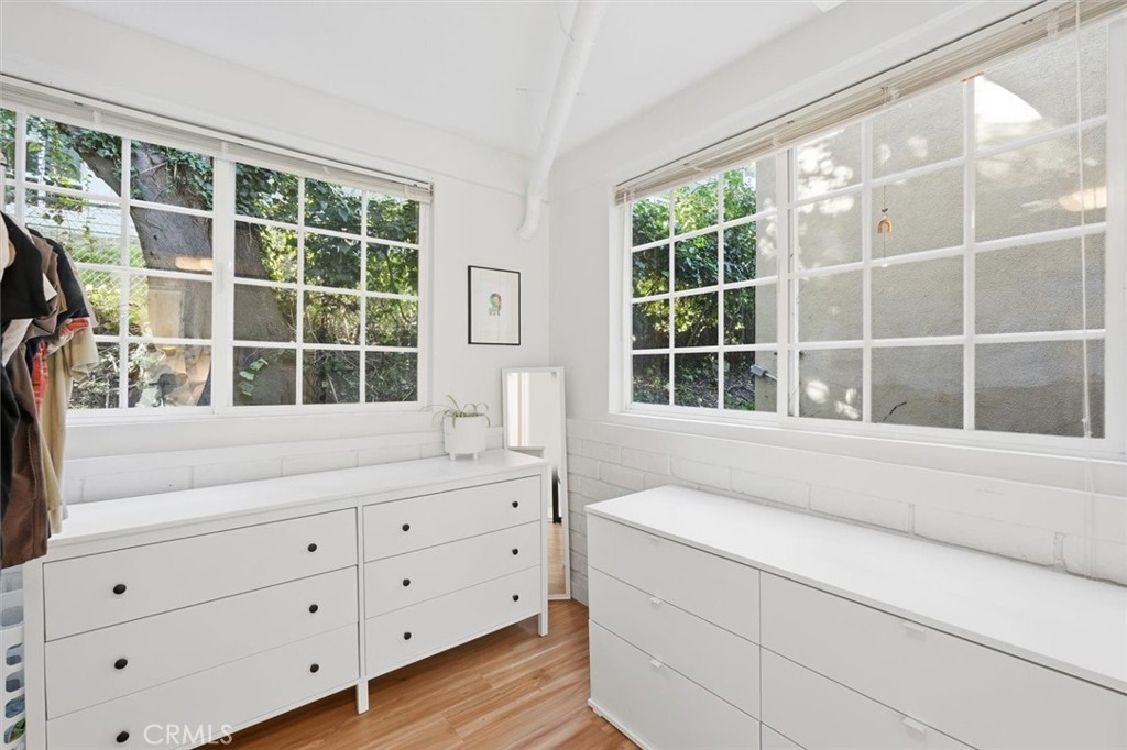 5658 Ravenspur Drive, Unit 208 Rancho Palos Verdes, CA 90275 - Photo 32 of 58 Primary bedroom closet