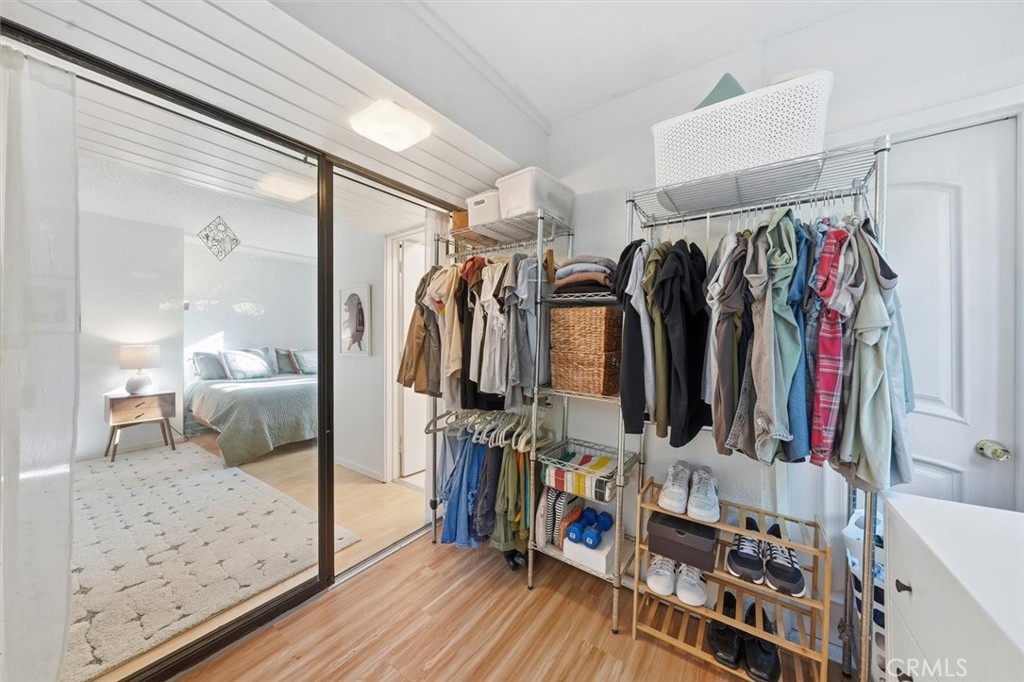5658 Ravenspur Drive, Unit 208 Rancho Palos Verdes, CA 90275 - Photo 33 of 58 Primary bedroom closet