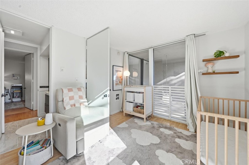 5658 Ravenspur Drive, Unit 208 Rancho Palos Verdes, CA 90275 - Photo 44 of 58 3 of 3 upstair bedrooms