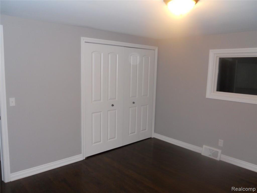 385 Apple Hill Lane Rochester Hills, MI 48306 - Photo 21 of 32