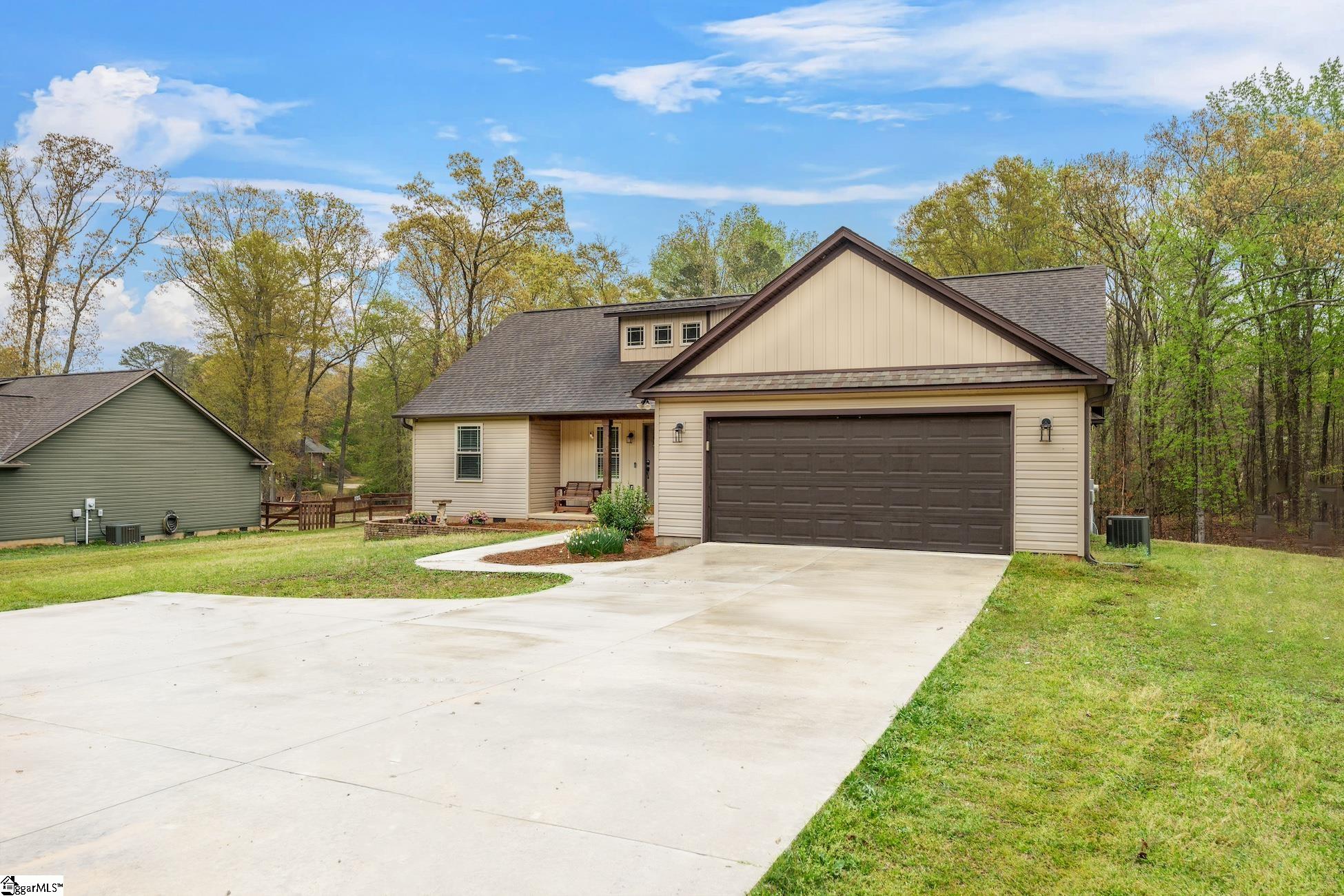 838 Conneross Road Townville, SC 29689 - Photo 3 of 20 Gallery Image 3