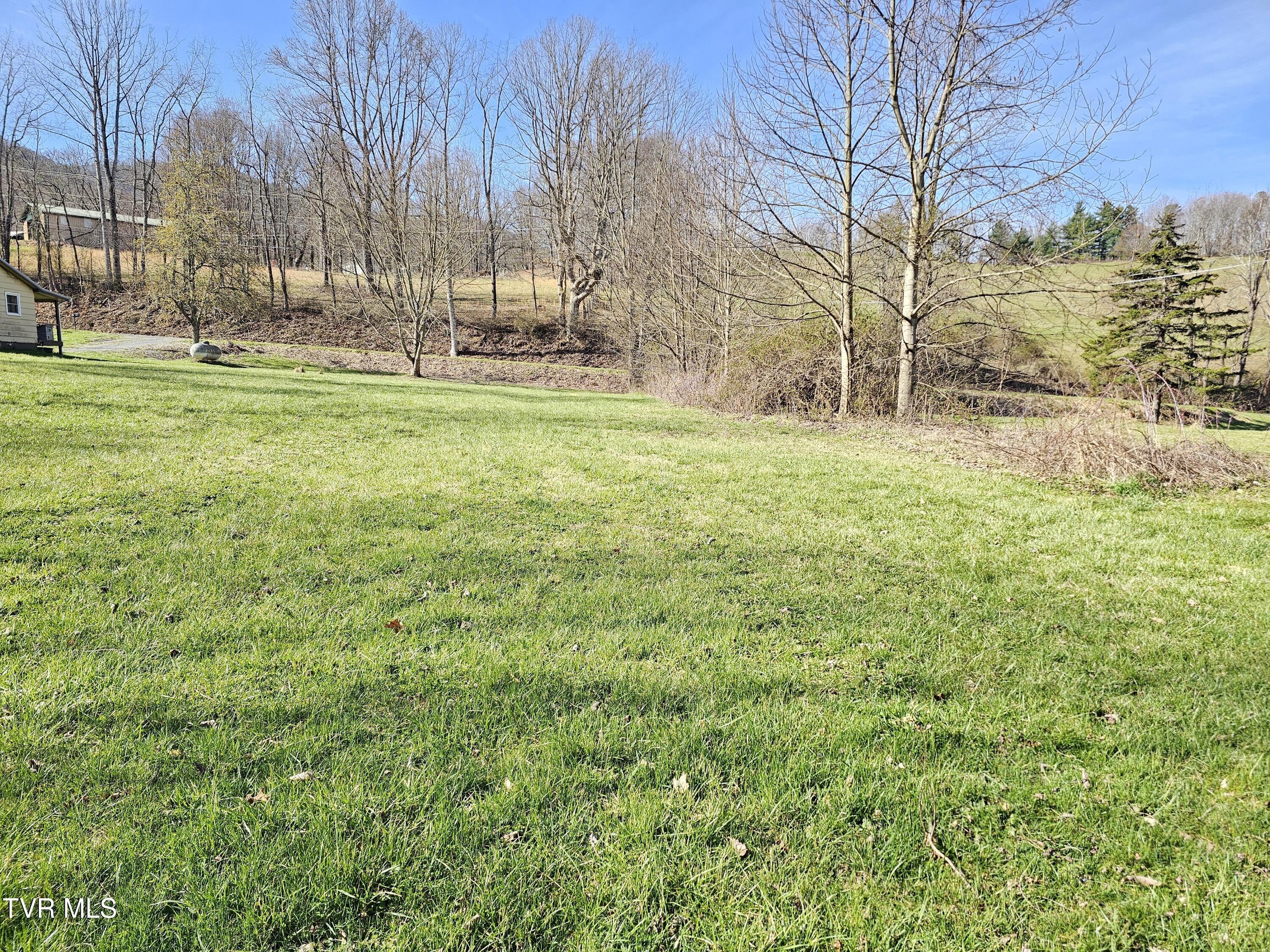 1843 St Clairs Creek Road Chilhowie, VA 24319 - Photo 3 of 6 3