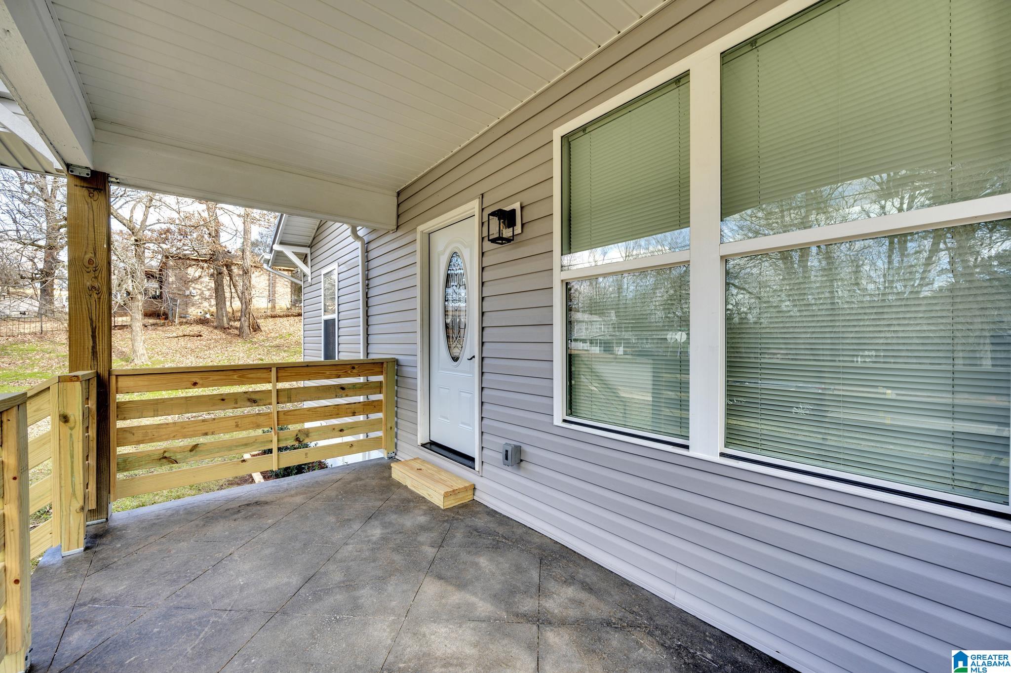 2737 22nd Street Southwest Birmingham, AL 35211 - Photo 7 of 26