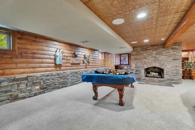 $749,900 | 1907 Cherry Valley Road, Woodstock, IL 60098